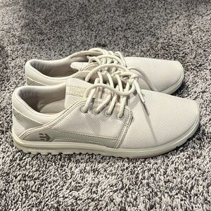 Brand new women’s etnies